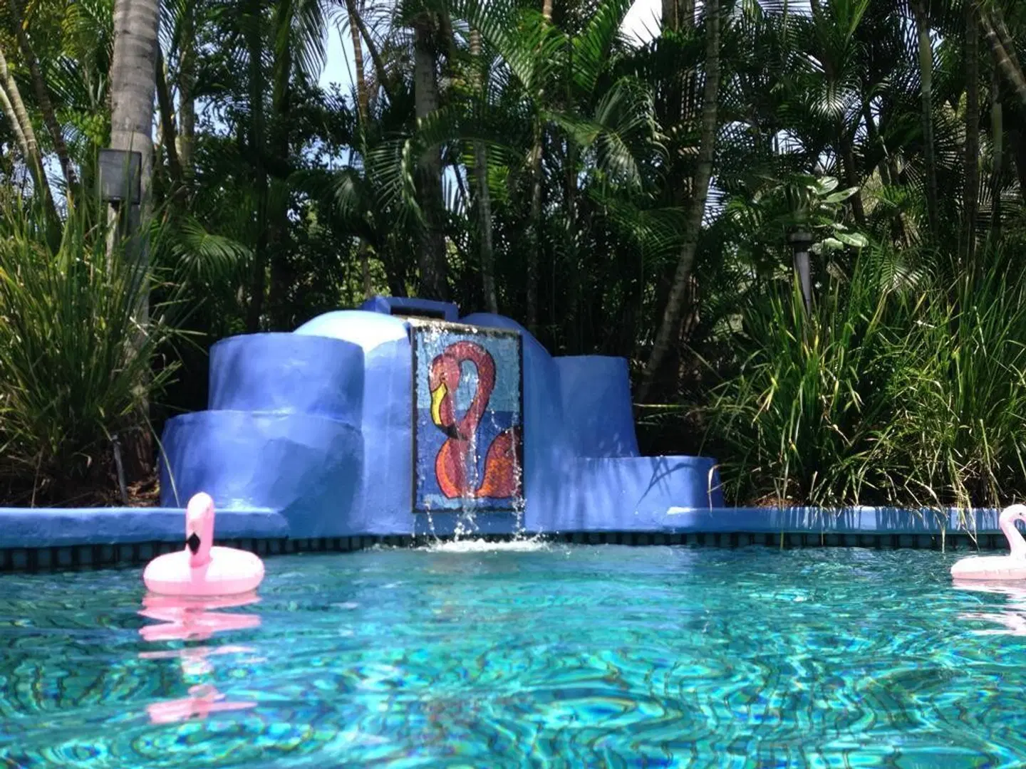 Pink Flamingo Resort SPORTS_AND_LEISURE