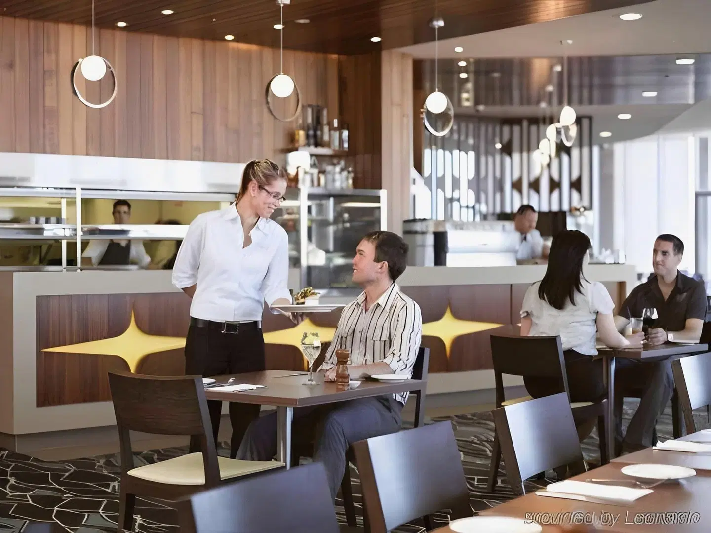 Grand Hotel Townsville Bar