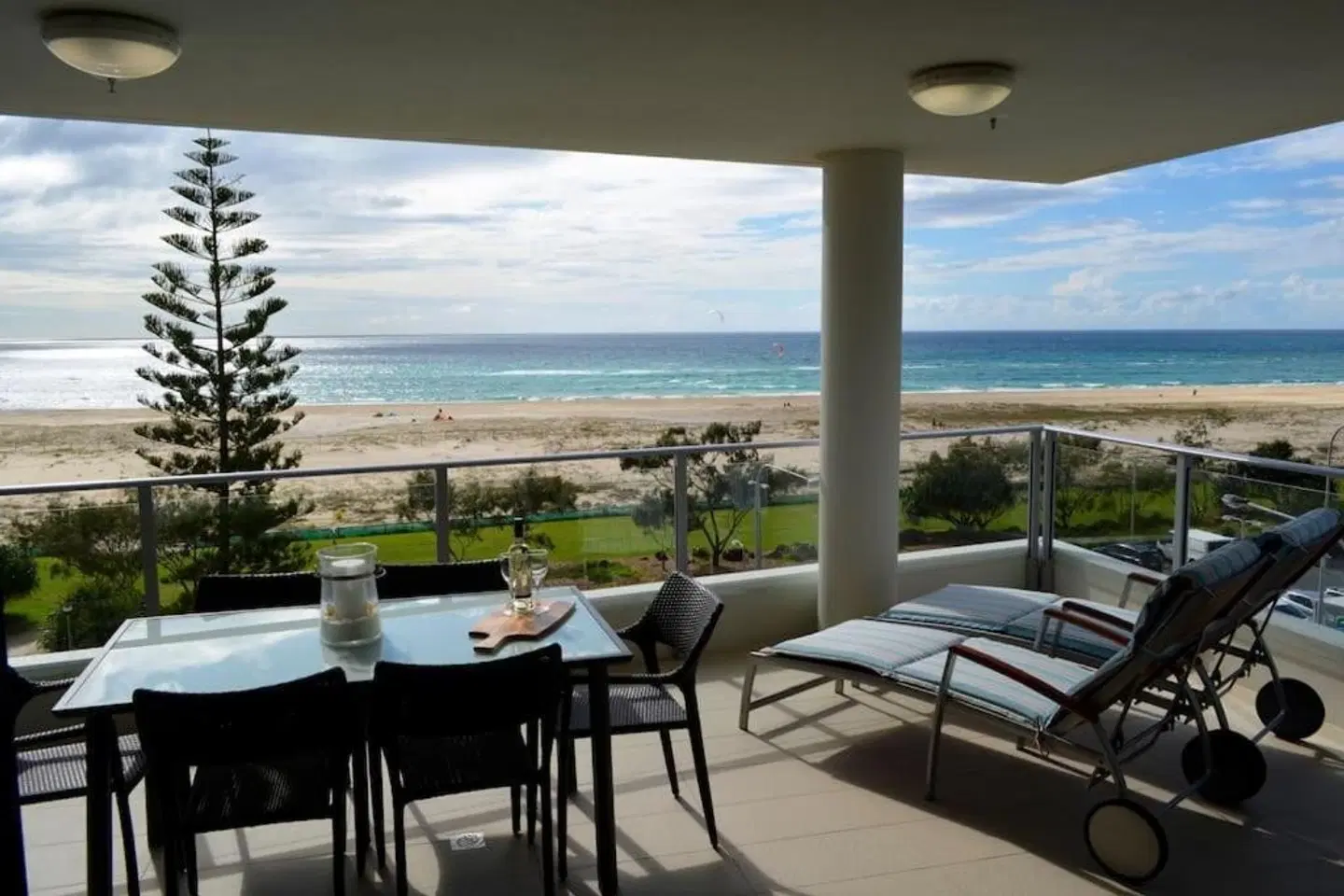 Pure Kirra Terrasse