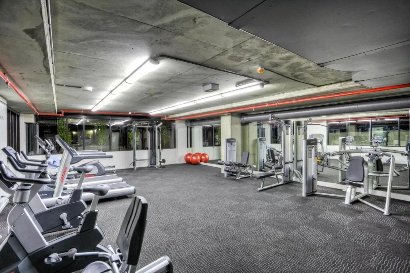 Oaks Melbourne St Kilda Road Hotel SPORTS_AND_LEISURE