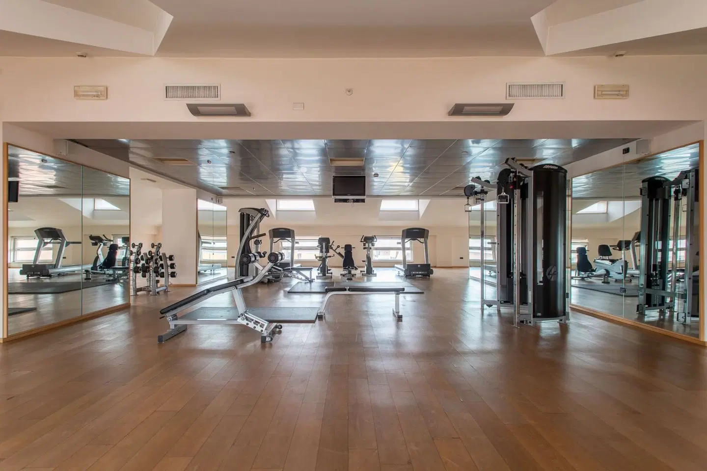 Plaza Caserta SPORTS_AND_LEISURE