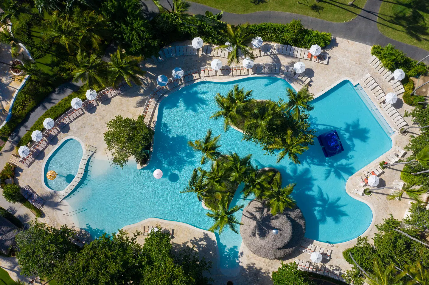 Impressive Punta Cana & Impressive Premium Punta Cana OUTDOOR_POOL