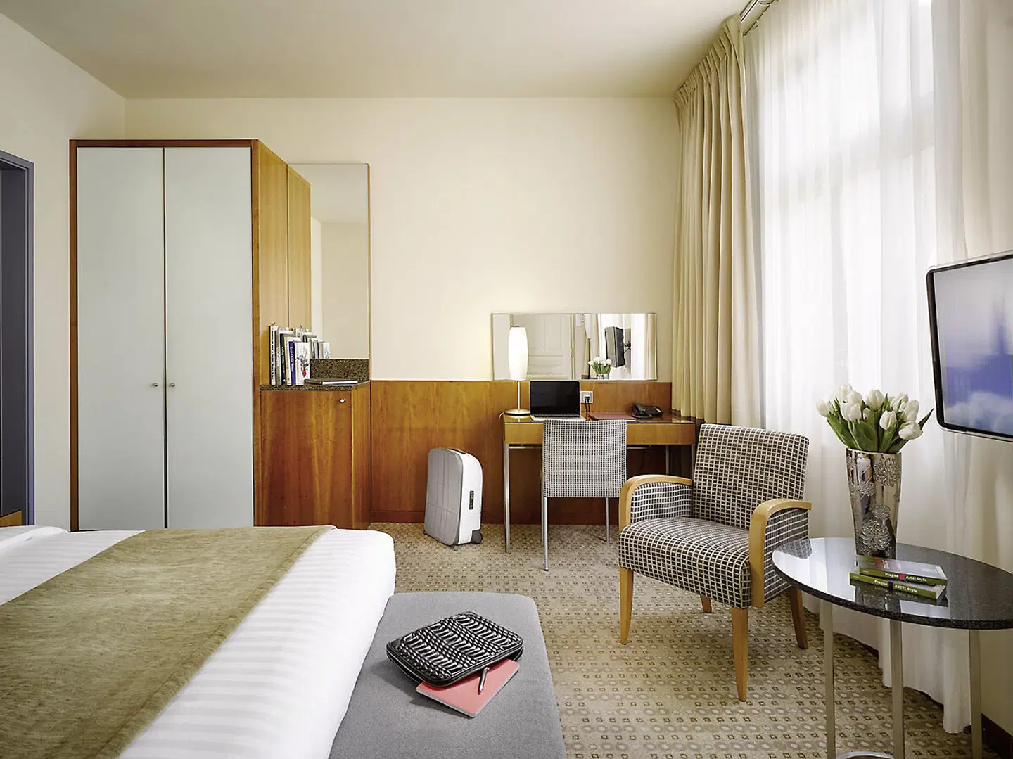 K+K Hotel Central ROOM_EXAMPLE