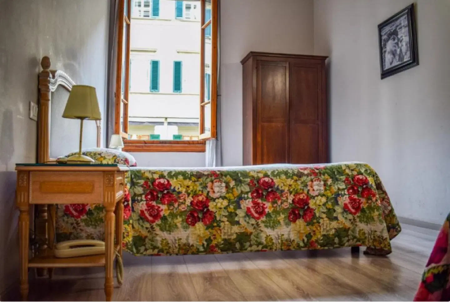 Medici ROOM_EXAMPLE