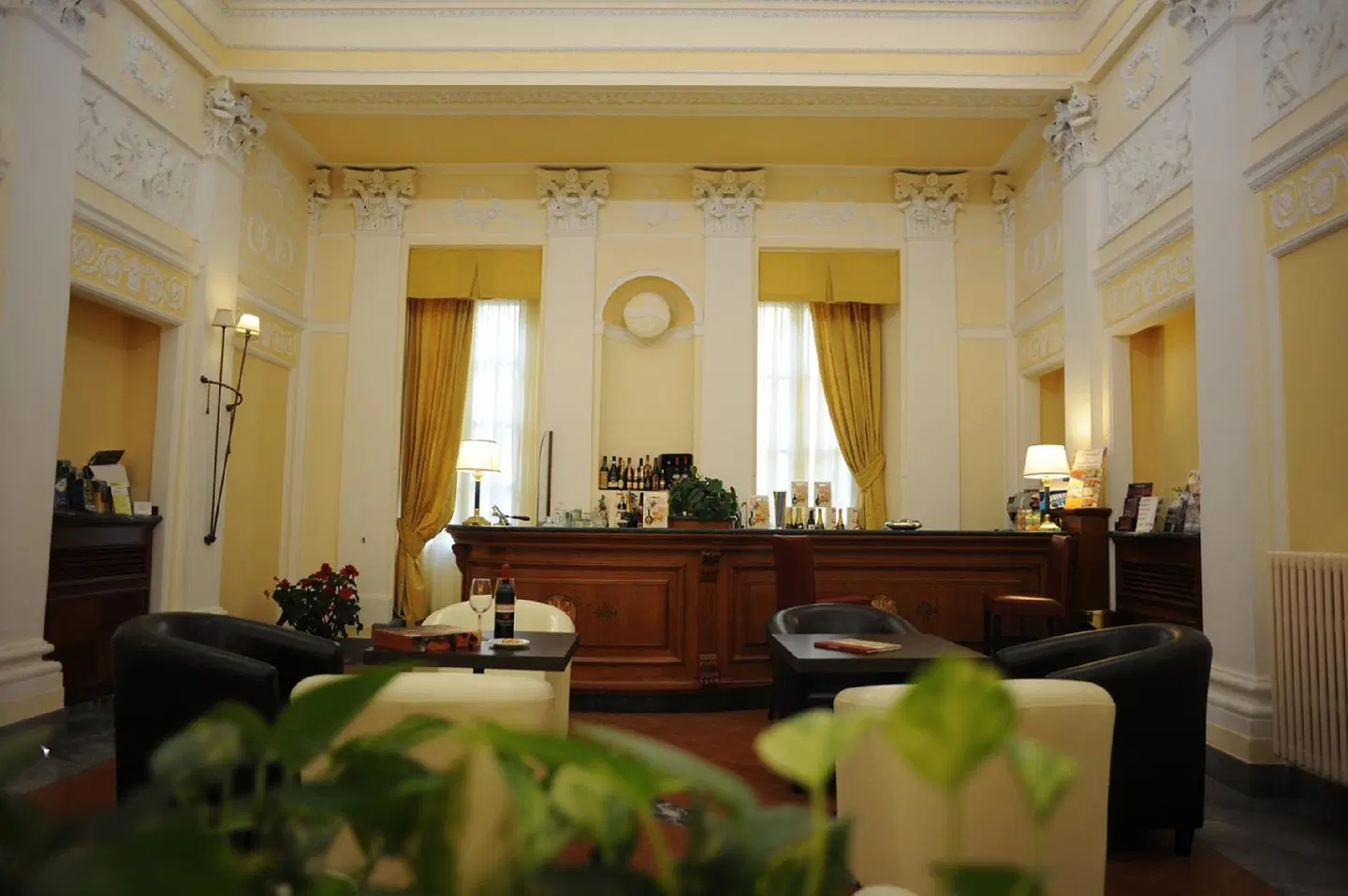 California LOUNGE_LOBBY
