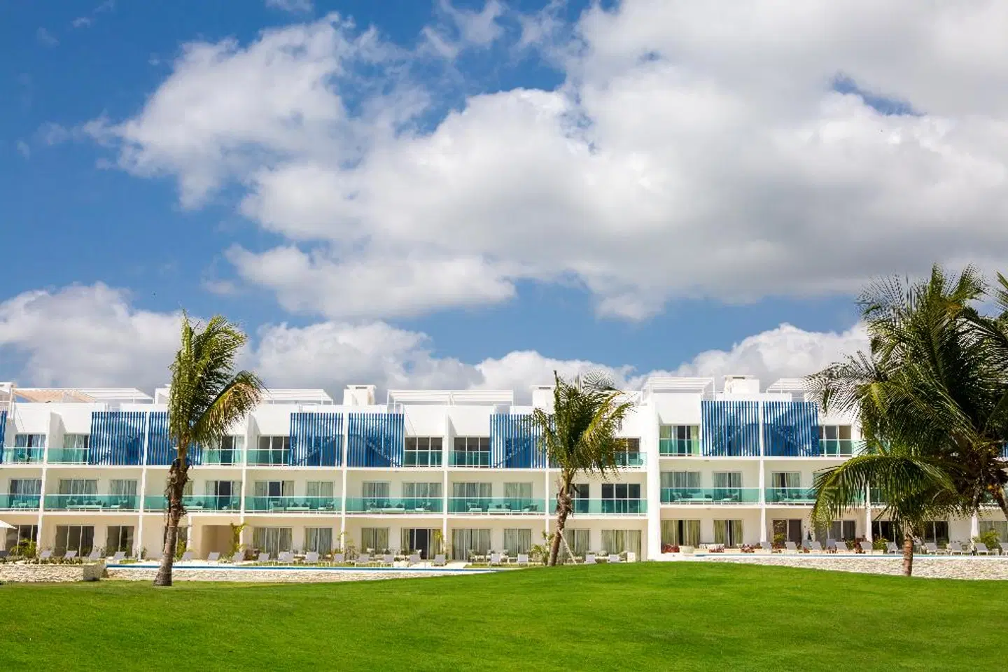 Coral House by CanaBay Hotels EXTERIOR