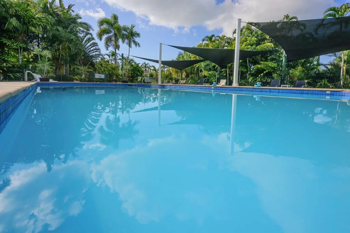 Amaroo Rainforest Resort OUTDOOR_POOL