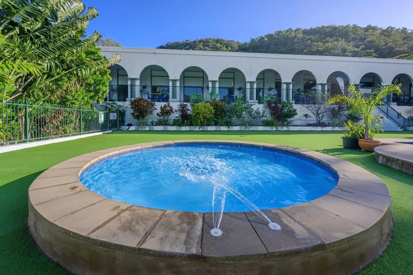 Amaroo Rainforest Resort OUTDOOR_POOL