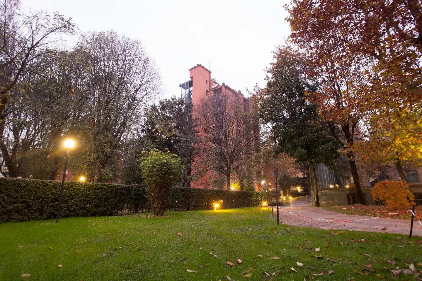 iH Aparthotel Milano Argonne Park EXTERIOR
