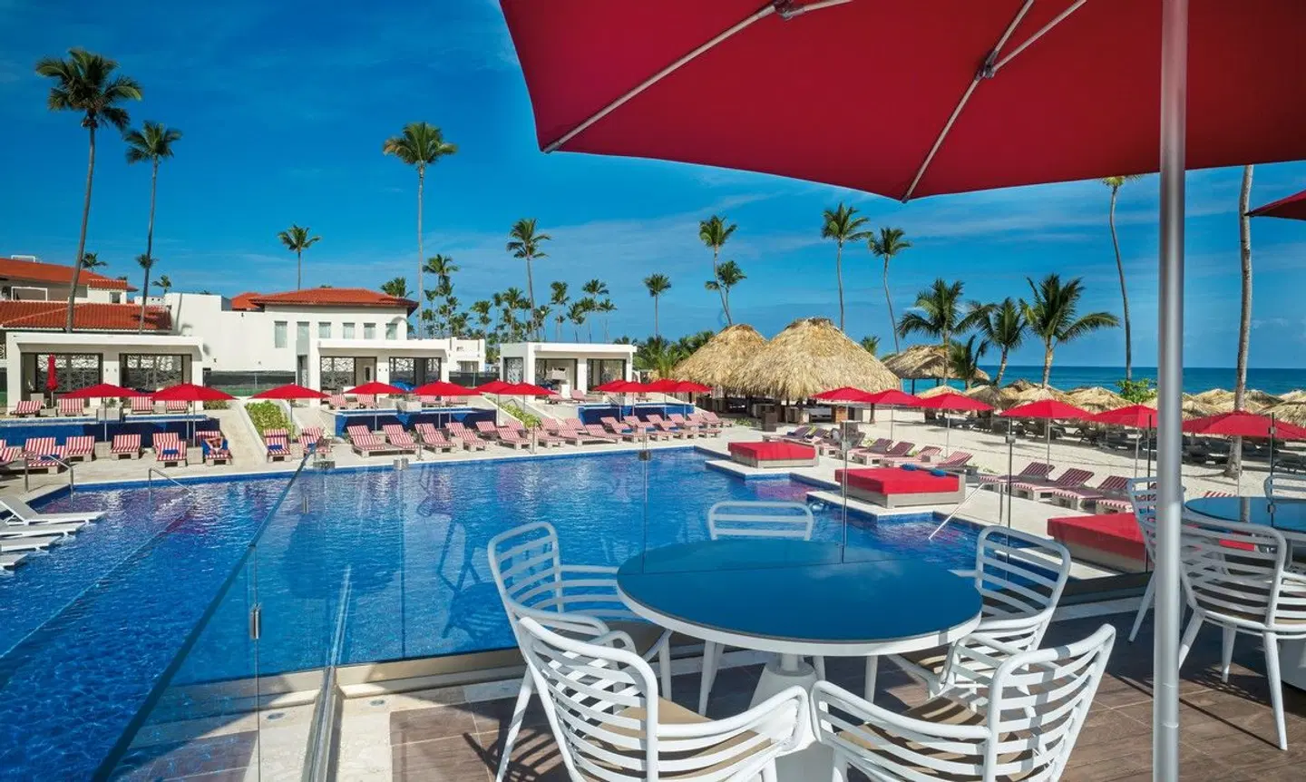 Royalton Bávaro Resort & Casino OUTDOOR_POOL