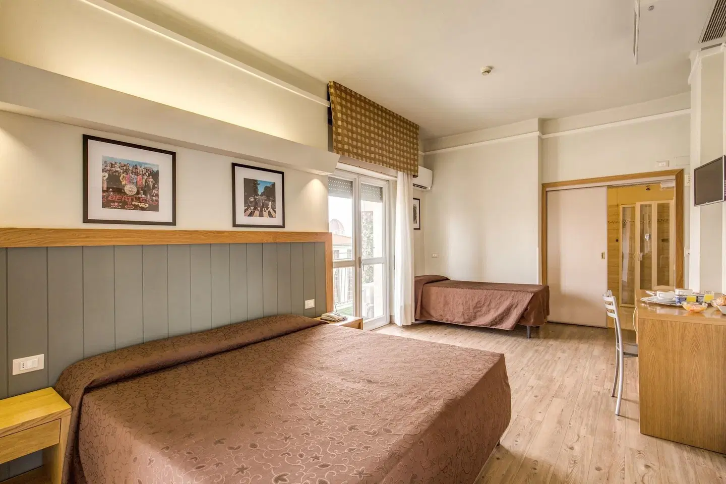 Delle Nazioni ROOM_EXAMPLE