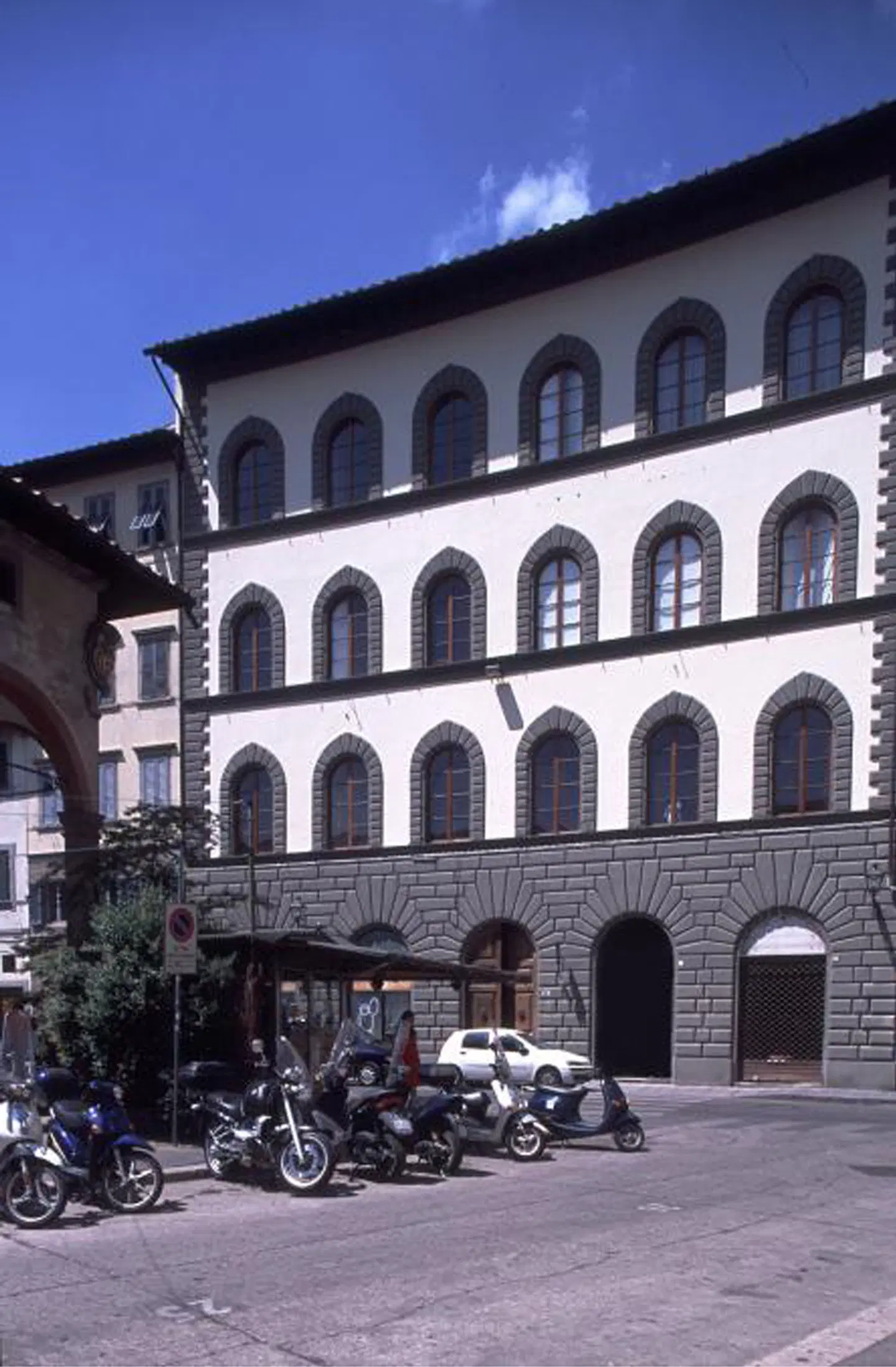 Palazzo dei Ciompi EXTERIOR
