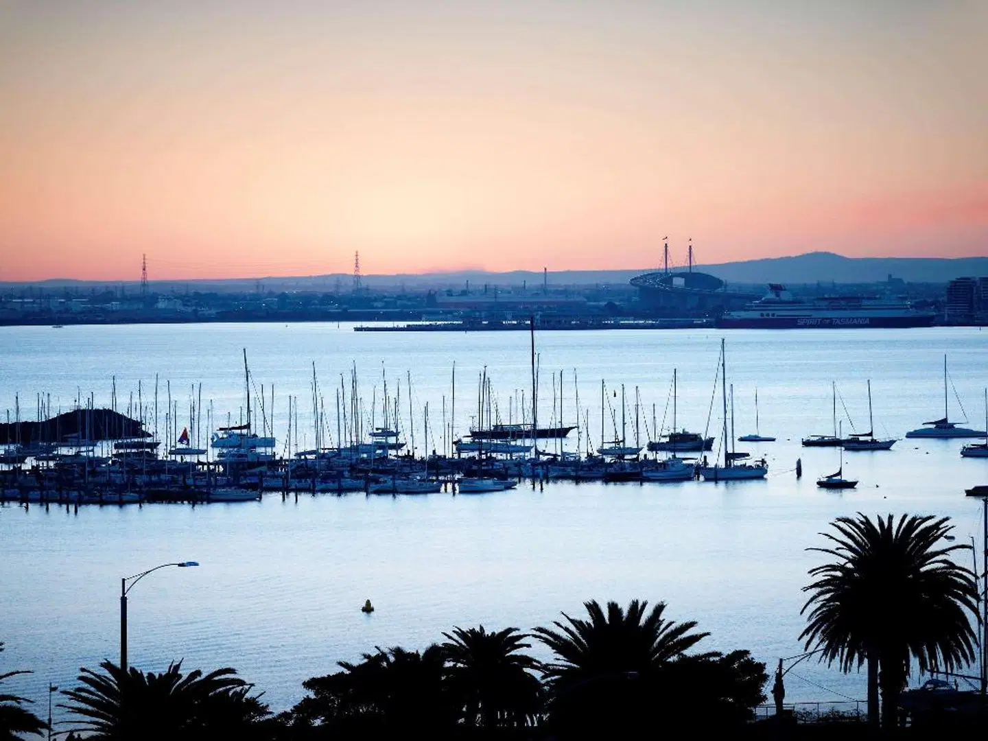 The Sebel Residences - Melbourne Docklands LANDSCAPE