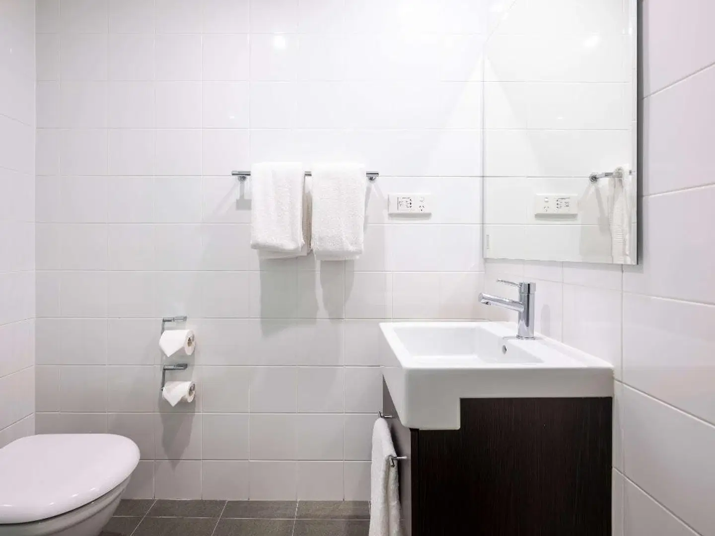 Urban St. Leonards Badezimmer