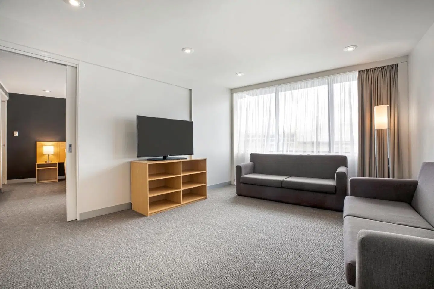 Holiday Inn Melbourne Airport LOUNGE_LOBBY