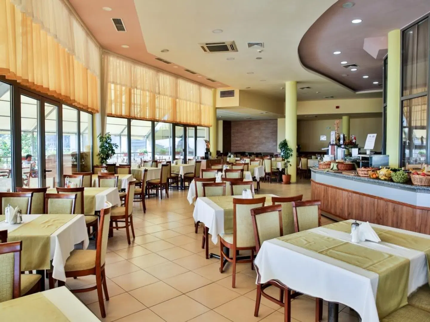 Park Hotel Golden Beach Restaurant