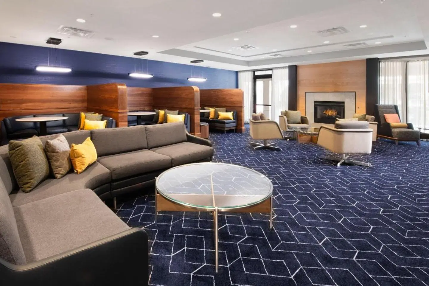 Courtyard by Marriott Dallas Plano in Legacy Park LOUNGE_LOBBY