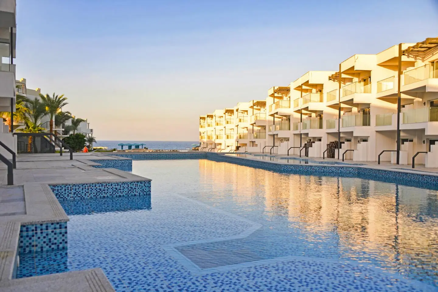 Fantazia Royal Resort EXTERIOR
