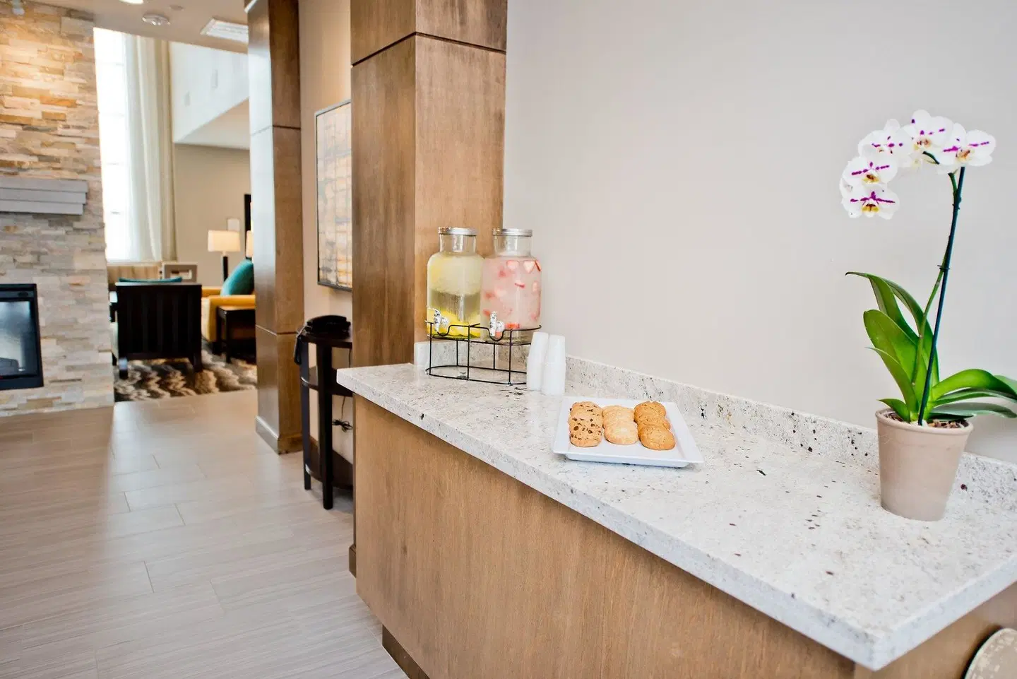 Staybridge Suites Houston - Humble Beltway 8 E by IHG Restaurant