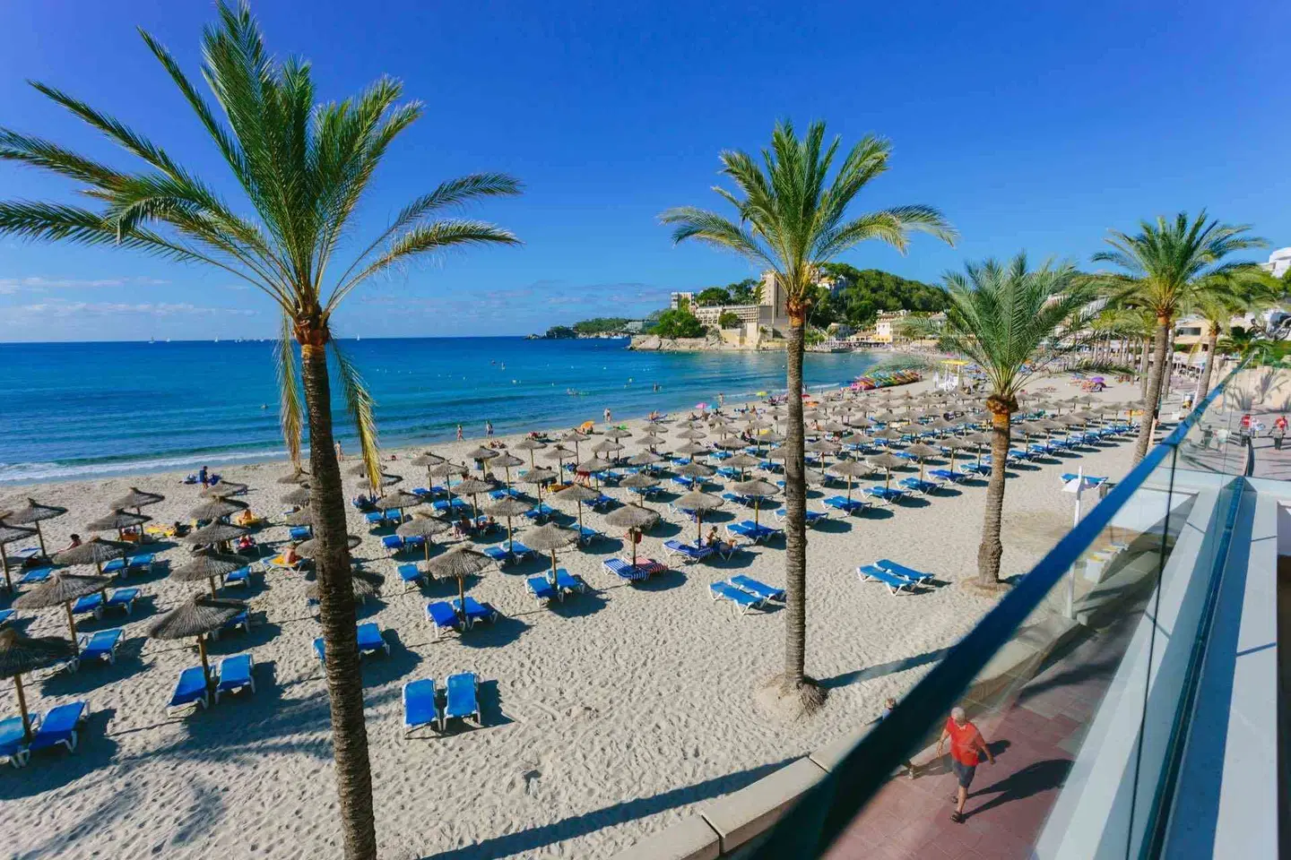 Maria Eugenia BEACH
