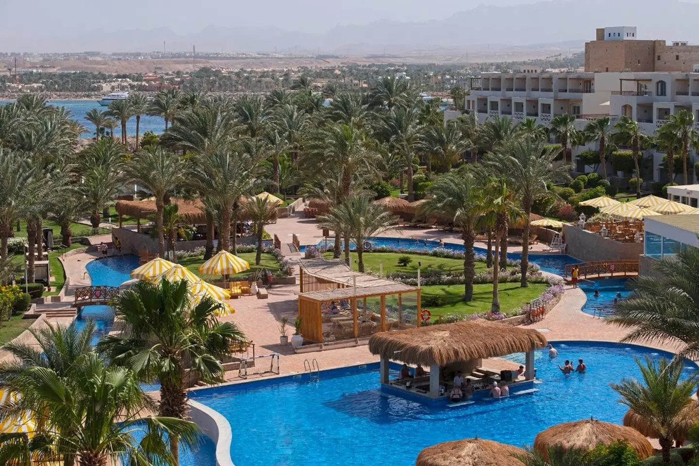 Fort Arabesque - The Beach Resort OUTDOOR_POOL