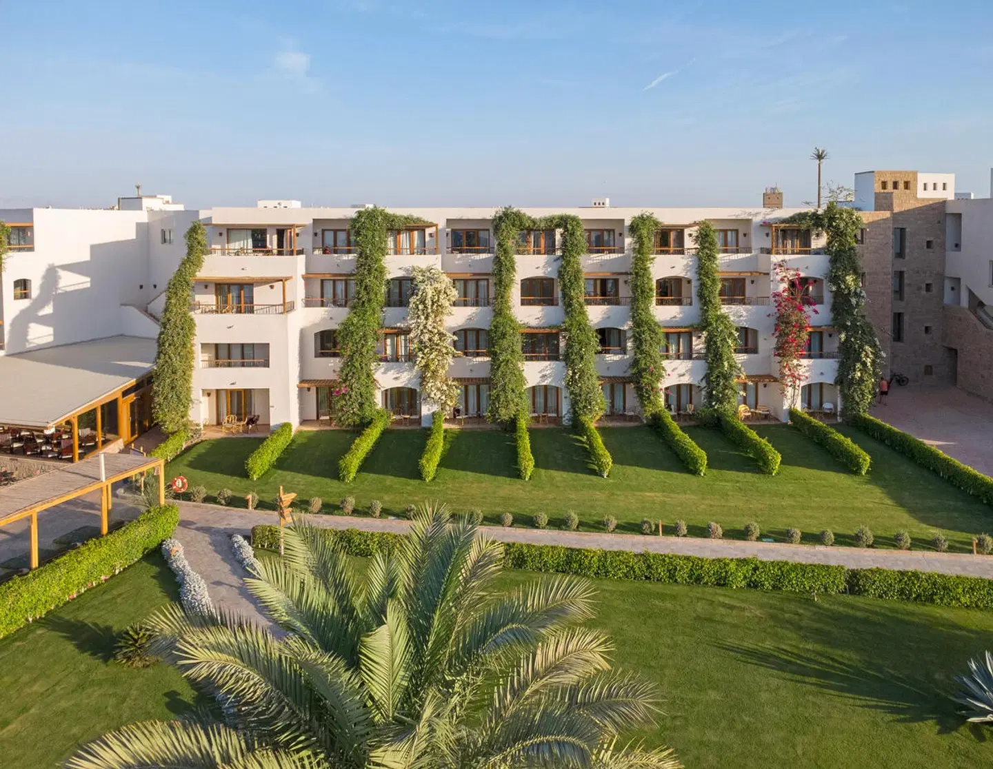Fort Arabesque - The Beach Resort EXTERIOR