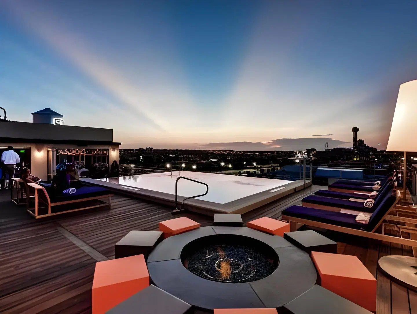 Canvas Hotel Dallas SPORTS_AND_LEISURE