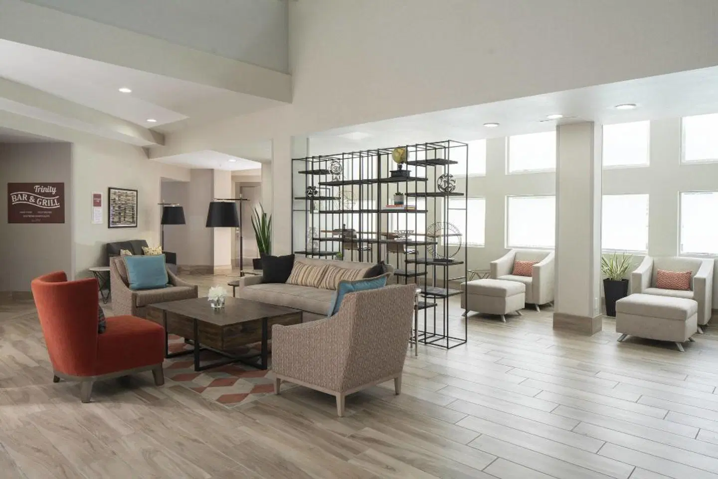 Four Points by Sheraton Dallas Arlington Entertainment District LOUNGE_LOBBY