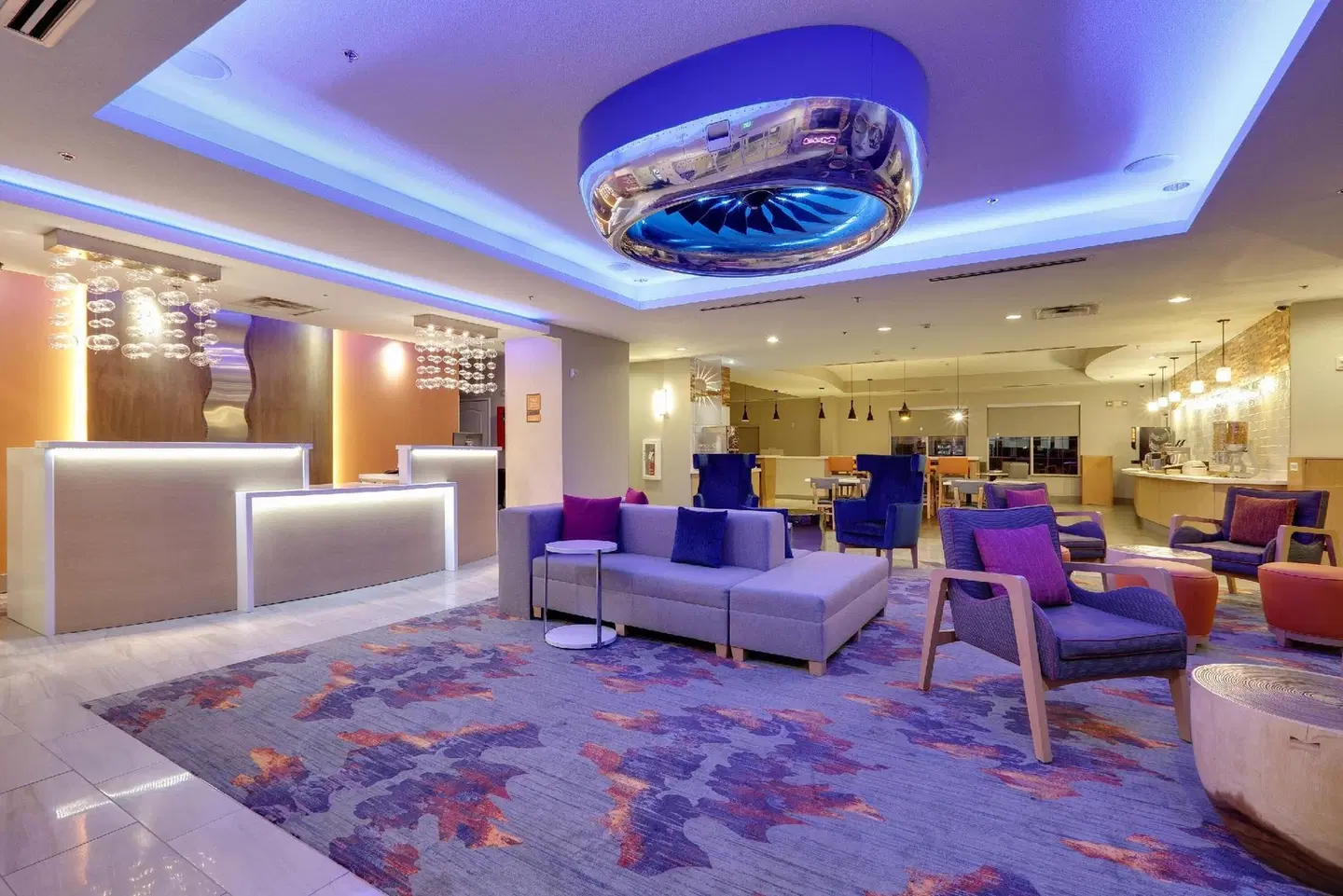 La Quinta Inn & Suites by Wyndham Dallas Love Field LOUNGE_LOBBY