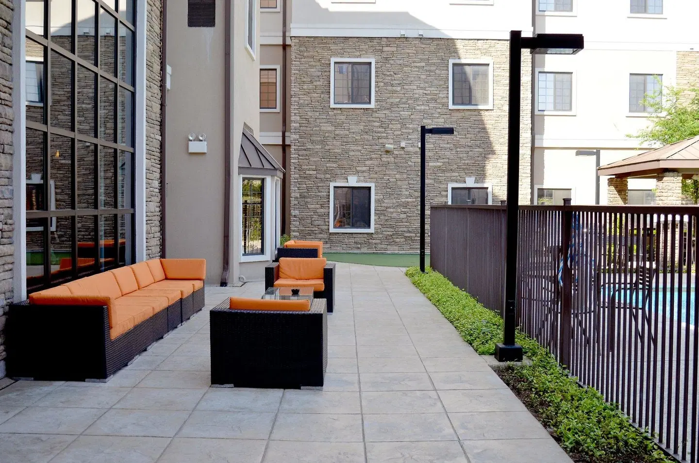 Staybridge Suites San Antonio Sea World by IHG EXTERIOR