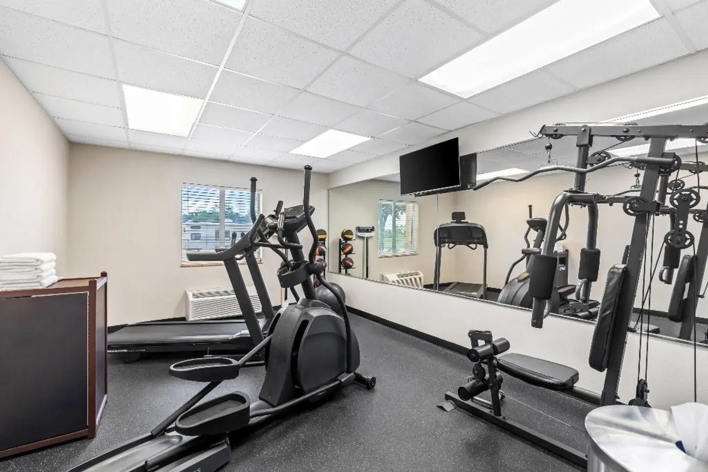 Days Inn by Wyndham Rockdale Texas SPORTS_AND_LEISURE