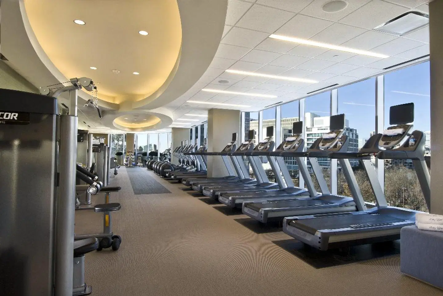 Omni Dallas Convention Center Hotel SPORTS_AND_LEISURE