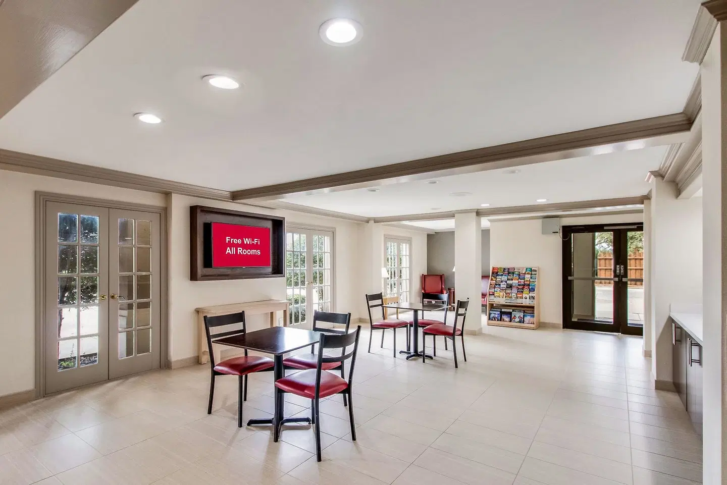 Red Roof Inn & Suites Addison Restaurant