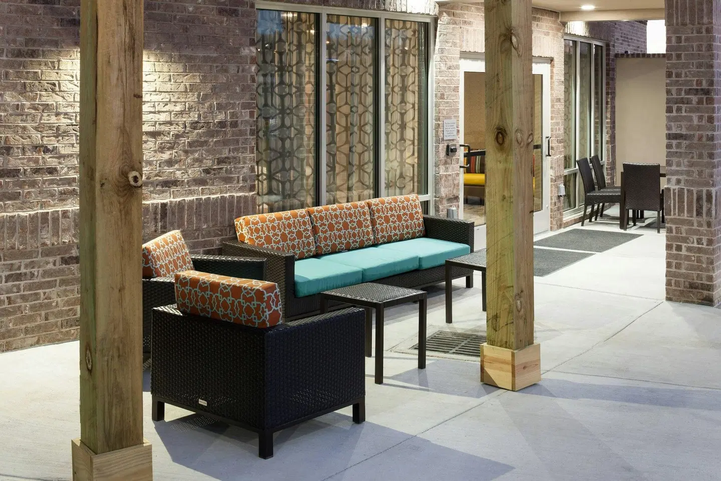 Courtyard by Marriott Fort Worth Historic Stockyards LOUNGE_LOBBY
