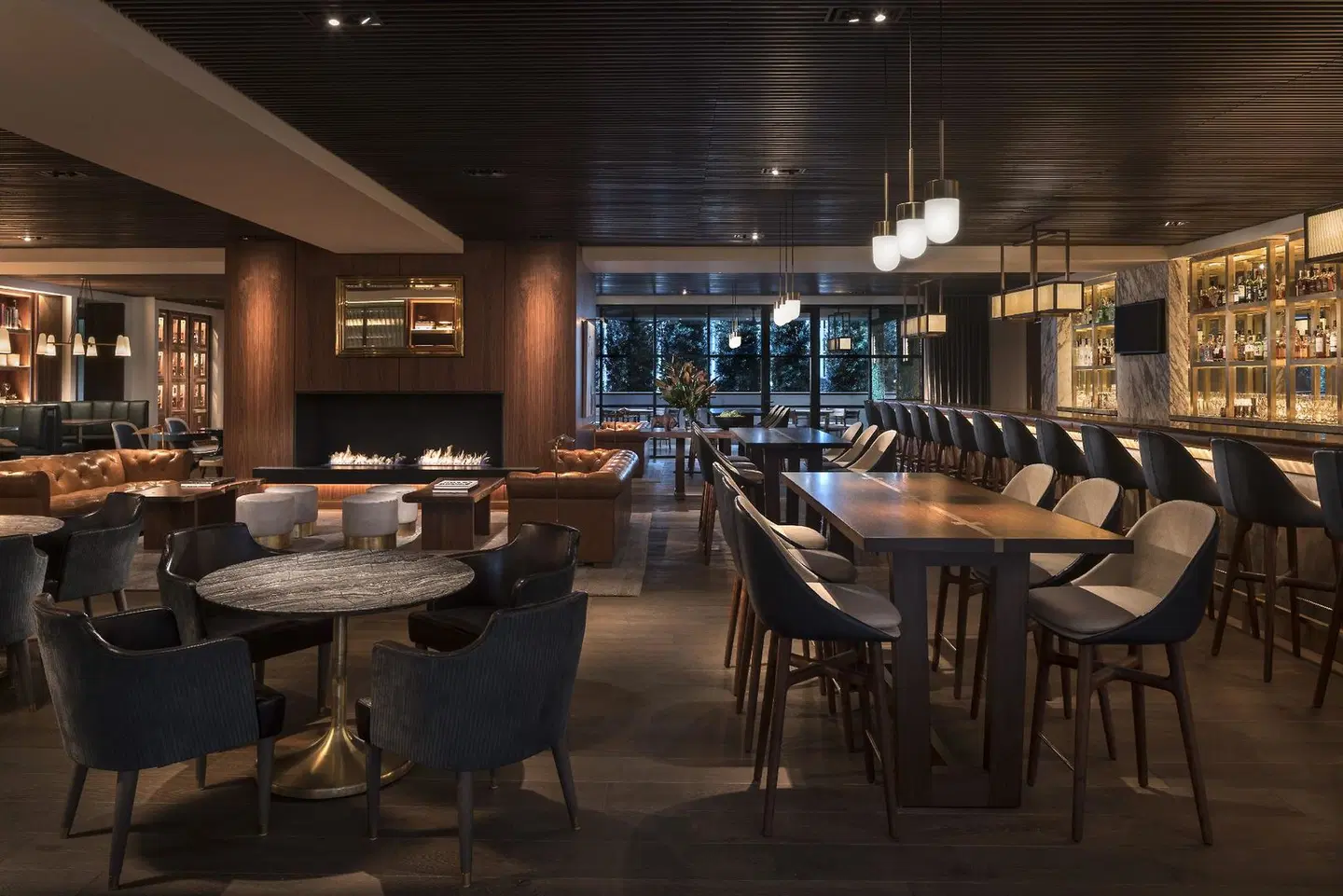 Four Seasons Hotel Houston Bar
