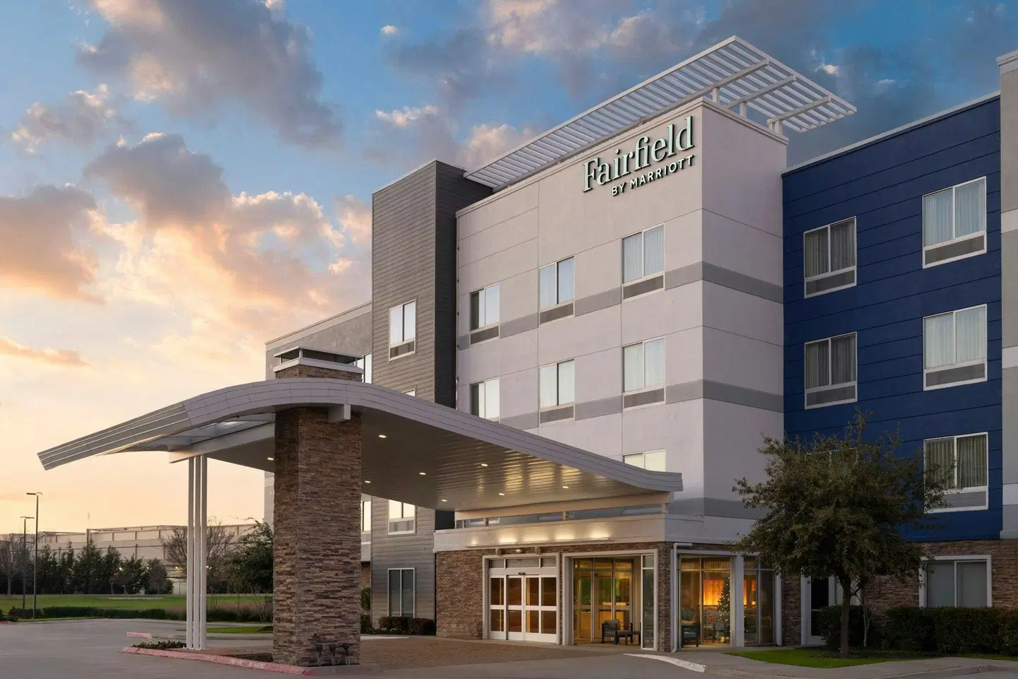 Fairfield by Marriott Inn & Suites Dallas West/I-30 EXTERIOR