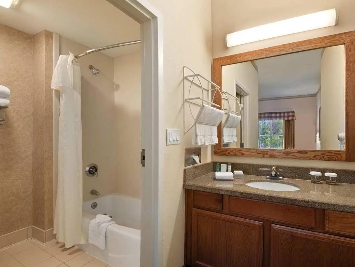 Homewood Suites by Hilton Houston-Kingwood Parc-Airport Area Badezimmer