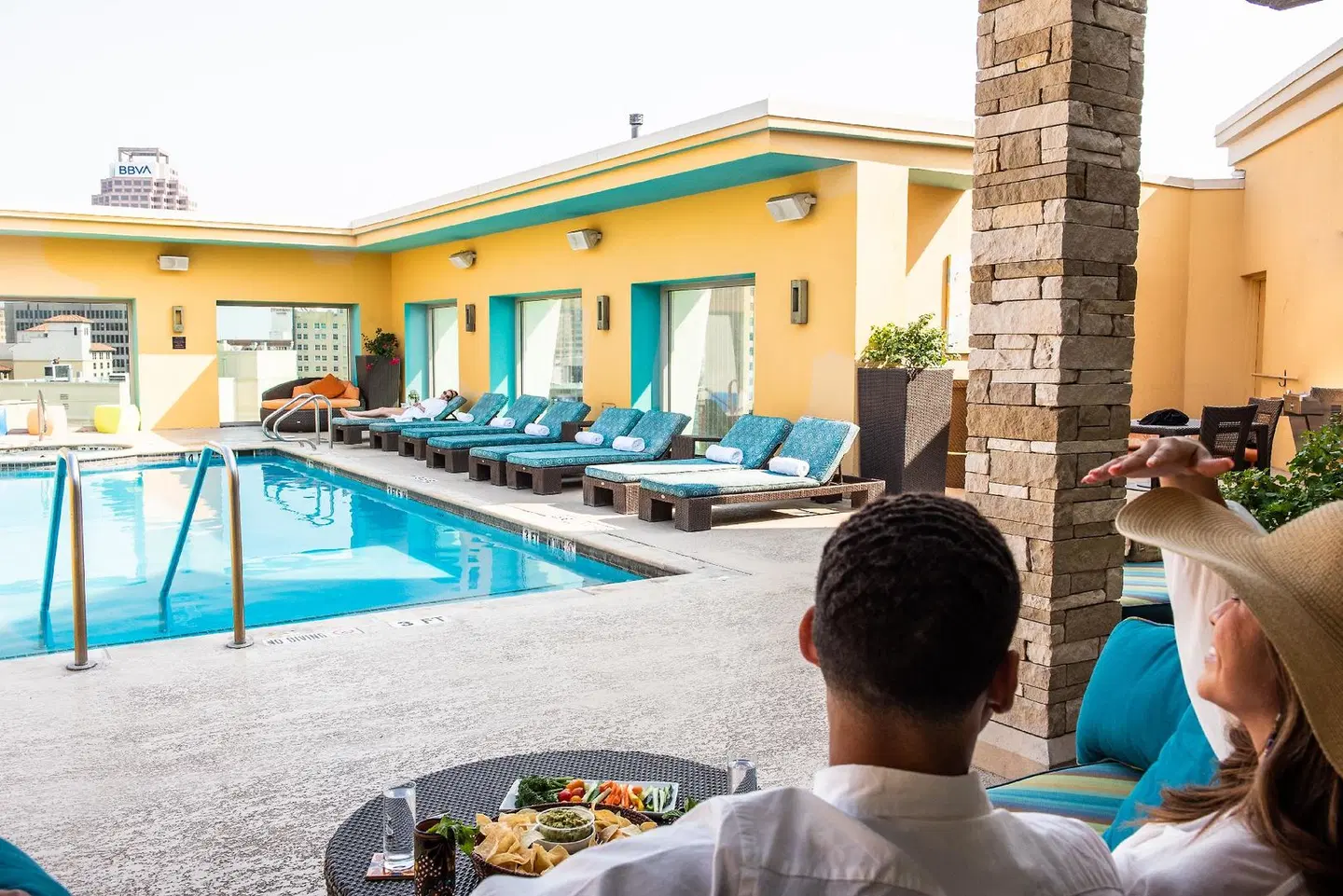 The Hotel Contessa OUTDOOR_POOL