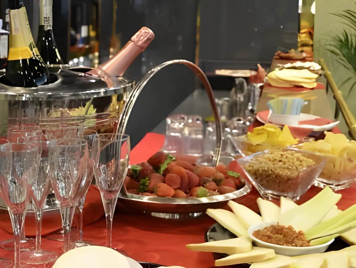 Diplomatic Restaurant