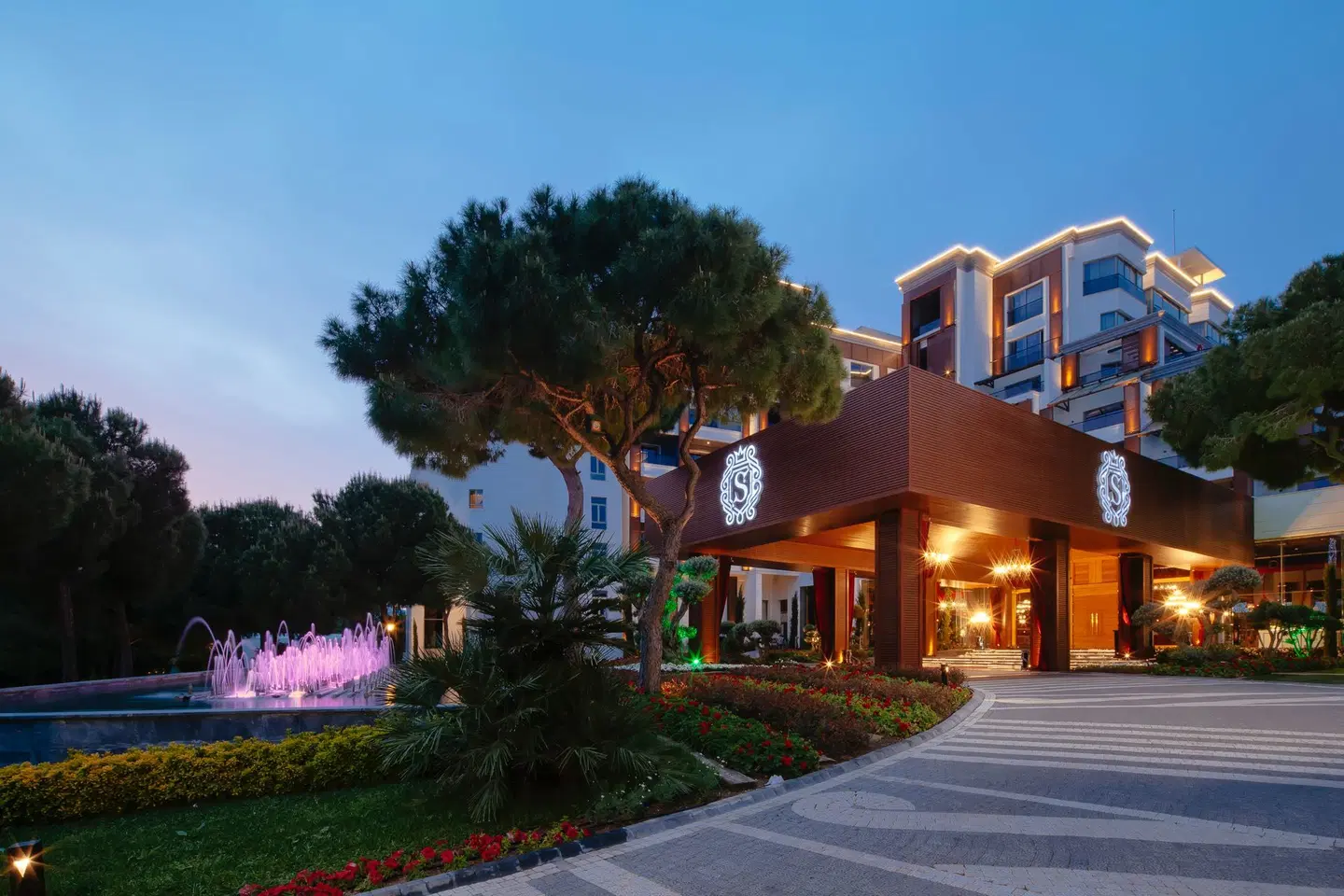 Selectum Luxury Resort EXTERIOR