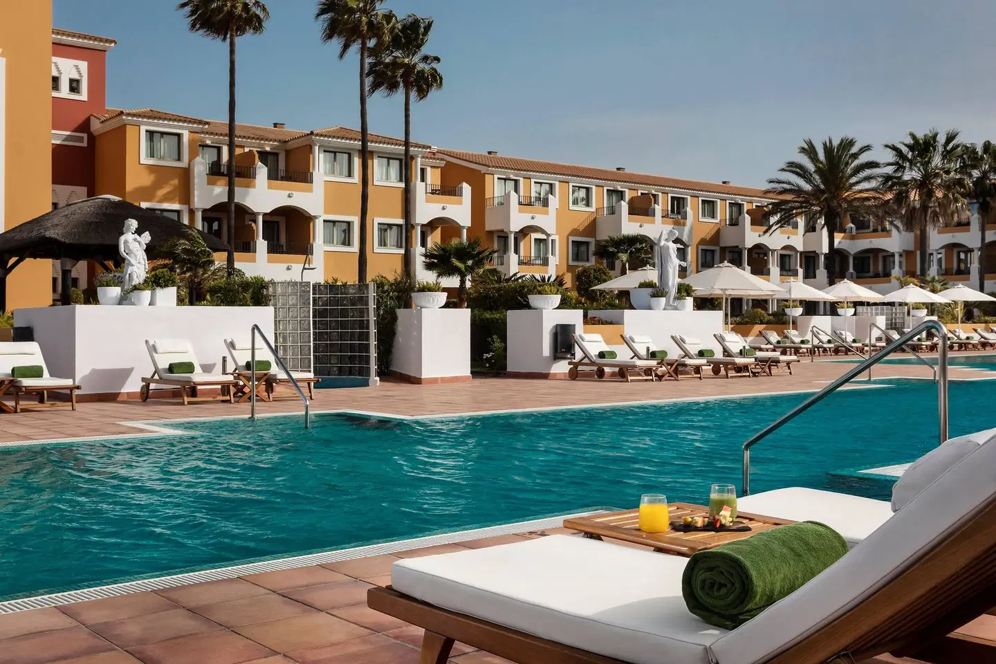 Palacio de Sancti Petri Gran Meliá OUTDOOR_POOL