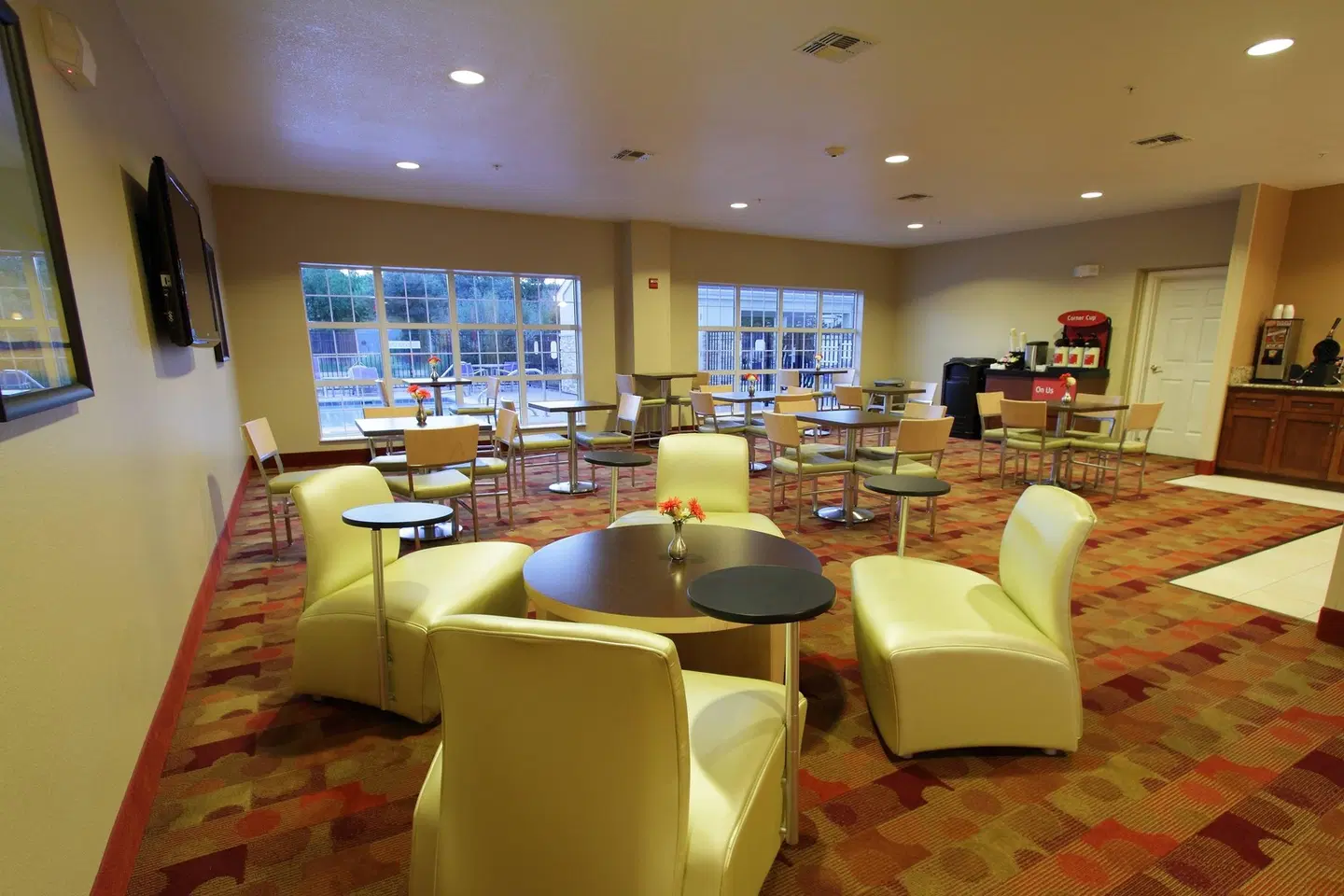 TownePlace Suites by Marriott Killeen Bar