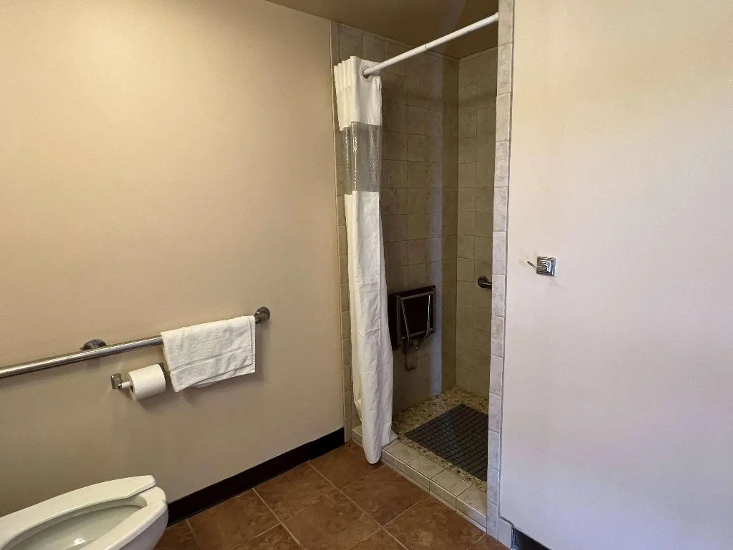 Travelodge by Wyndham Hershey Badezimmer