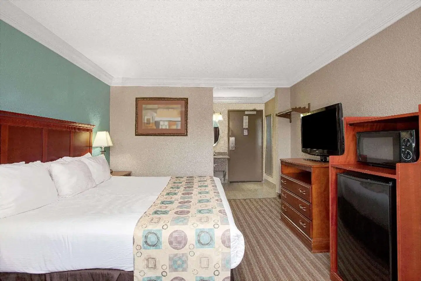 Ramada by Wyndham Houston Intercontinental Airport South ROOM_EXAMPLE