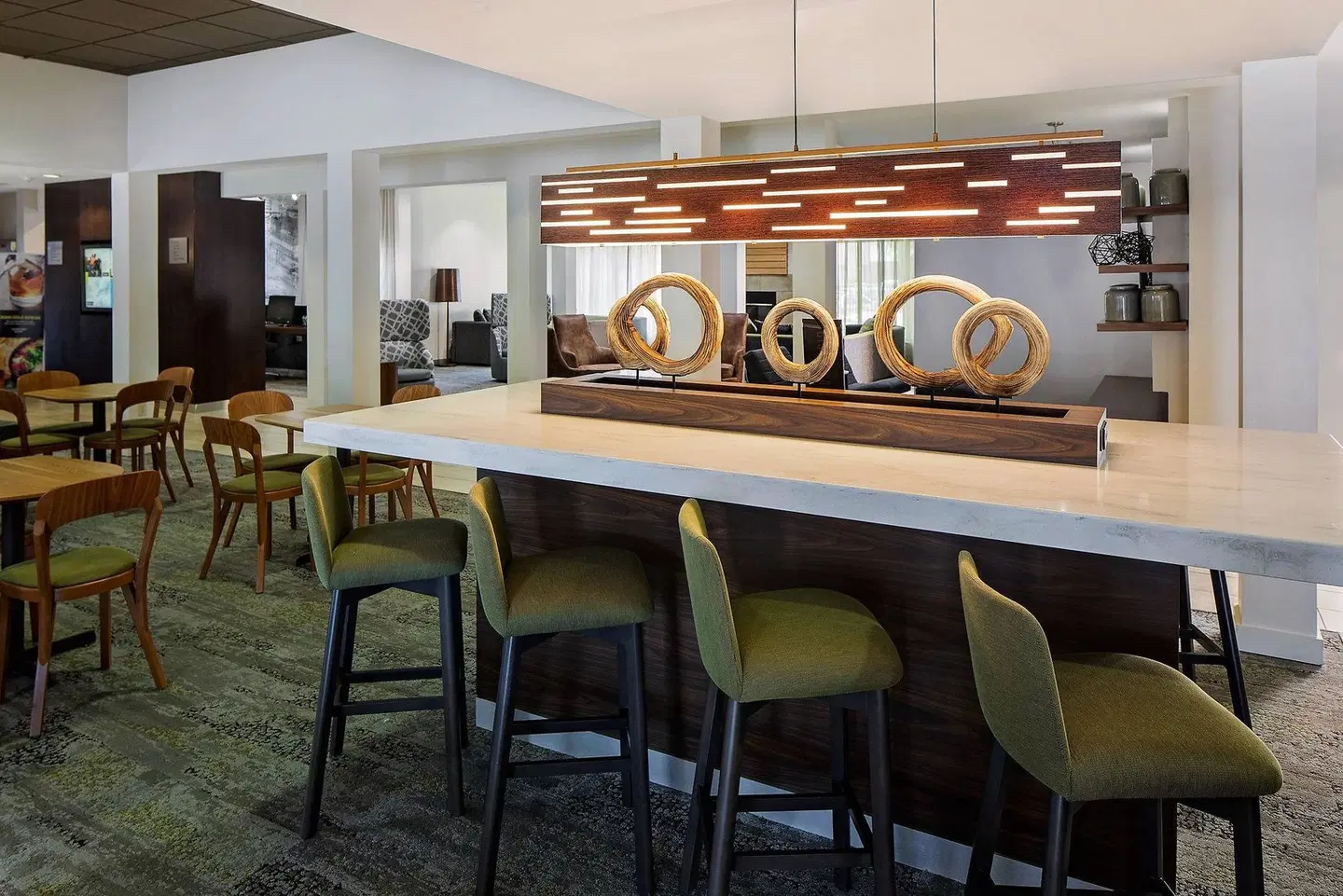 Courtyard by Marriott Houston Westchase Bar