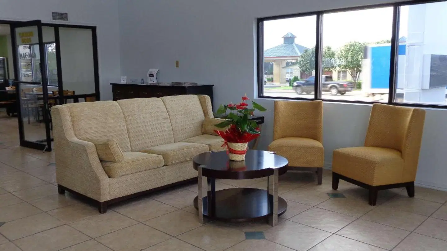 SureStay Hotel by Best Western Childress ROOM_EXAMPLE