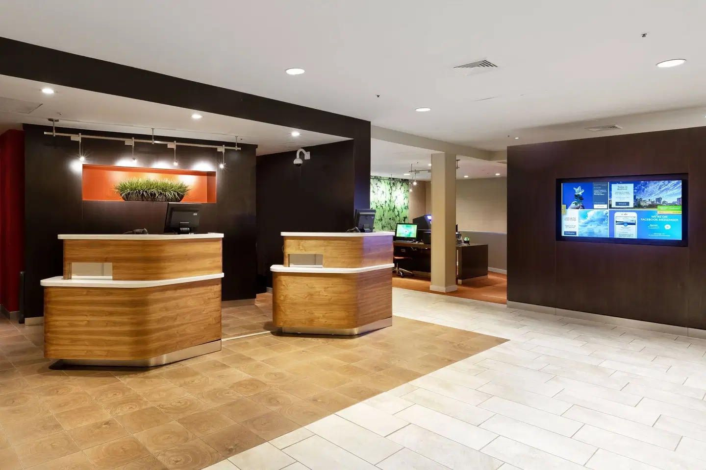 Courtyard by Marriott Dallas-Fort Worth/Bedford LOUNGE_LOBBY