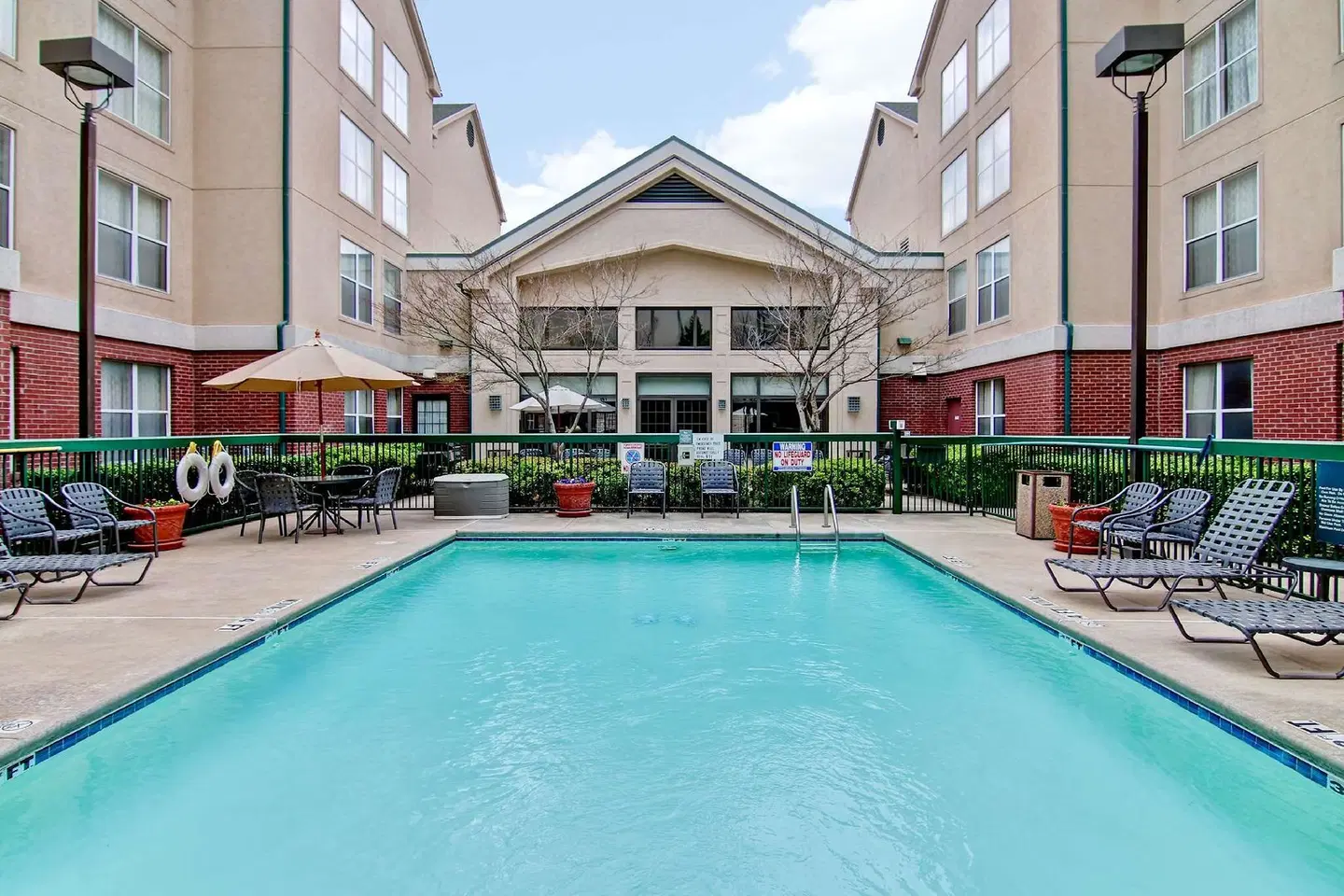 Homewood Suites by Hilton North Dallas-Plano OUTDOOR_POOL