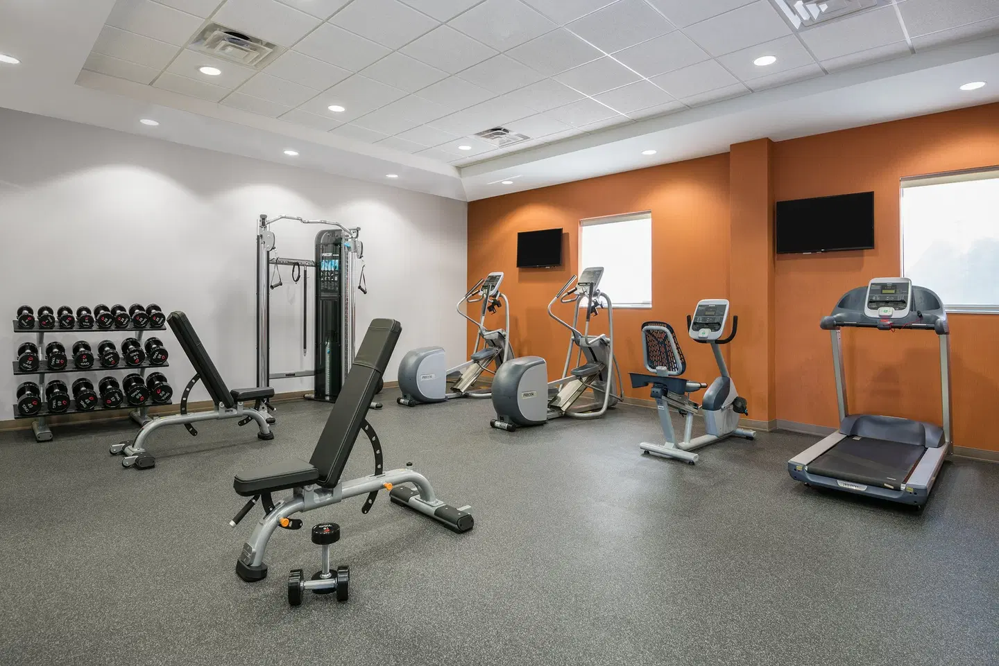 Home2 Suites by Hilton Austin Airport SPORTS_AND_LEISURE