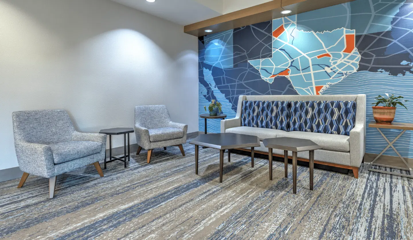 Holiday Inn Express & Suites Athens by IHG Hallenbad
